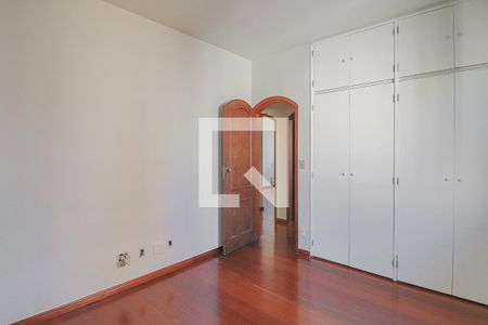 Apartamento para alugar com 340m², 4 quartos e 3 vagasQuarto 2