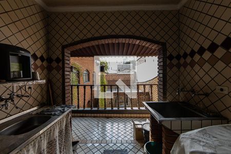 Casa para alugar com 220m², 4 quartos e 2 vagasÁrea de Serviço