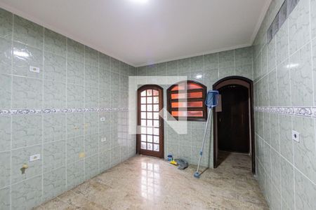 Casa para alugar com 220m², 4 quartos e 2 vagasCozinha