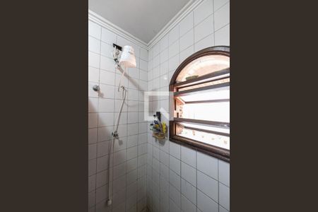 Casa para alugar com 220m², 4 quartos e 2 vagasBanheiro de Serviço