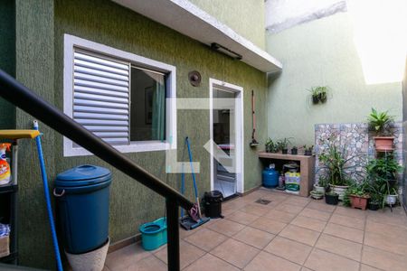 Casa à venda com 154m², 4 quartos e 2 vagasQuintal