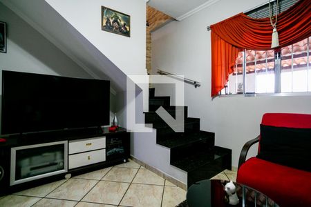 Sala de estar de casa à venda com 4 quartos, 154m² em Imirim, São Paulo