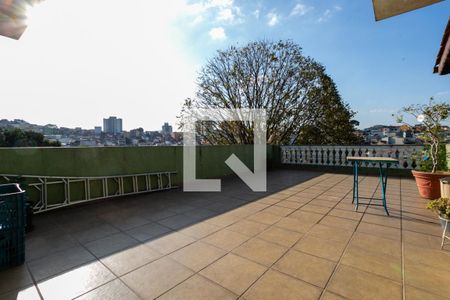 Casa à venda com 154m², 4 quartos e 2 vagasTerraço e churrasqueira