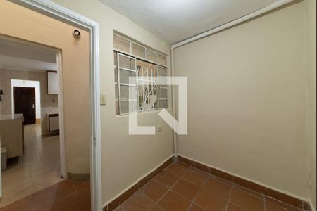 Casa à venda com 108m², 2 quartos e 1 vagaQuarto de Serviço