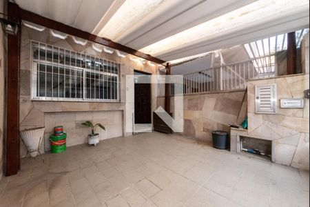 Casa à venda com 108m², 2 quartos e 1 vagaGaragem