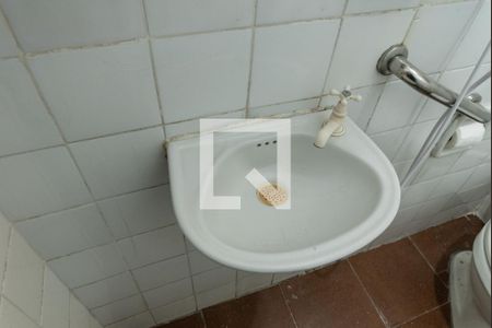 Casa à venda com 108m², 2 quartos e 1 vagaBanheiro de Serviço