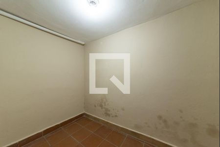 Casa à venda com 108m², 2 quartos e 1 vagaQuarto de Serviço