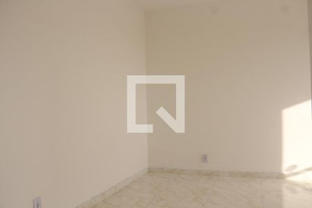 Sala de apartamento para alugar com 2 quartos, 52m² em Parque São Vicente, São Vicente