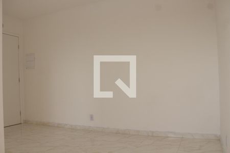 Sala de apartamento para alugar com 2 quartos, 52m² em Parque São Vicente, São Vicente