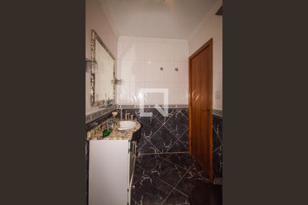 Casa à venda com 250m², 3 quartos e 2 vagas Casa à venda com 250m², 3 quartos e 2 vagasBanheiro da Suíte