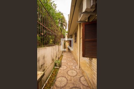 Casa à venda com 250m², 3 quartos e 2 vagas Casa à venda com 250m², 3 quartos e 2 vagasÁrea Externa