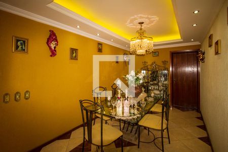 Sala de Jantar de casa à venda com 3 quartos, 250m² em Glória, Porto Alegre