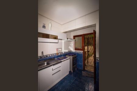 Casa à venda com 250m², 3 quartos e 2 vagas Casa à venda com 250m², 3 quartos e 2 vagasCozinha