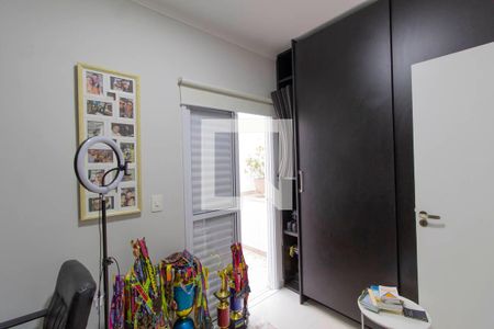 Casa à venda com 120m², 3 quartos e 4 vagas Casa à venda com 120m², 3 quartos e 4 vagasQuarto 2