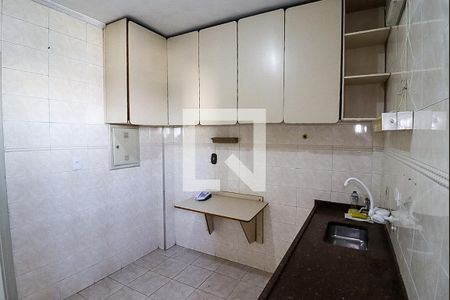 Apartamento à venda com 100m², 2 quartos e 1 vagaCozinha
