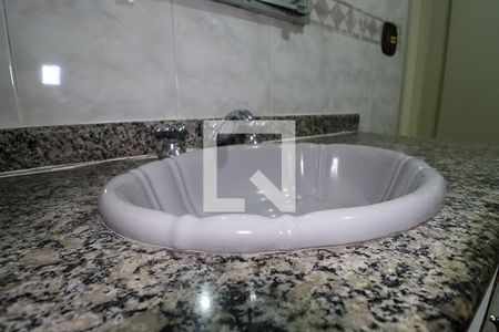 Apartamento à venda com 100m², 2 quartos e 1 vagaBanheiro 