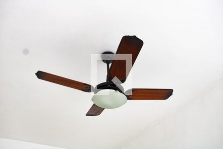 Sala de apartamento para alugar com 2 quartos, 72m² em Todos Os Santos, Rio de Janeiro