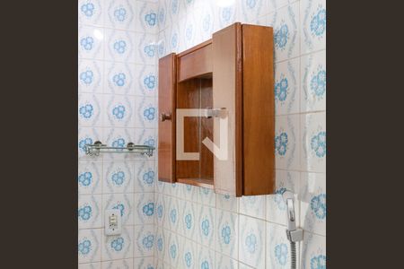 Banheiro de apartamento para alugar com 2 quartos, 72m² em Todos Os Santos, Rio de Janeiro