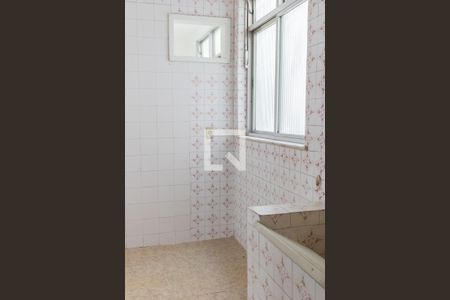 Área de Serviço de apartamento para alugar com 2 quartos, 72m² em Todos Os Santos, Rio de Janeiro