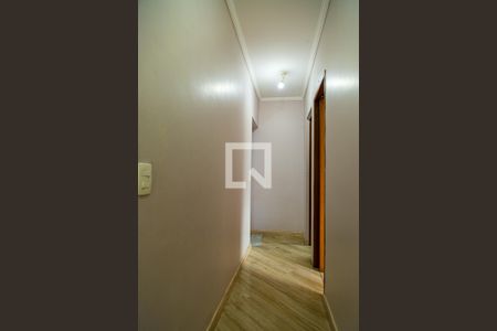 Casa para alugar com 180m², 3 quartos e 1 vaga Casa para alugar com 180m², 3 quartos e 1 vagaCorredor
