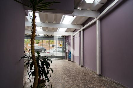 Casa para alugar com 180m², 3 quartos e 1 vaga Casa para alugar com 180m², 3 quartos e 1 vagaÁrea Comum - Garagem