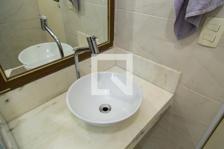 Lavabo de casa para alugar com 3 quartos, 180m² em Vila da Saúde, São Paulo