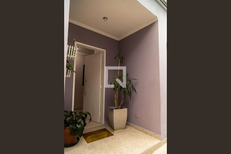 Casa para alugar com 180m², 3 quartos e 1 vaga Casa para alugar com 180m², 3 quartos e 1 vagaCorredor - Hall de Entrada