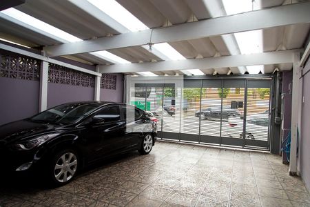 Casa para alugar com 180m², 3 quartos e 1 vaga Casa para alugar com 180m², 3 quartos e 1 vagaÁrea Comum - Garagem
