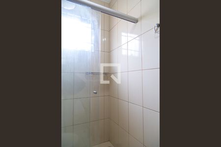 Casa para alugar com 180m², 3 quartos e 1 vaga Casa para alugar com 180m², 3 quartos e 1 vagaBanheiro Social