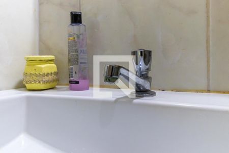 Casa para alugar com 110m², 3 quartos e 4 vagasBanheiro social