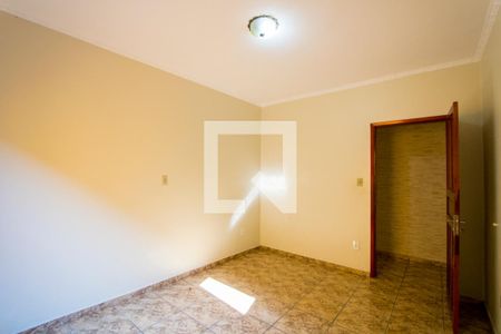 Casa para alugar com 240m², 3 quartos e sem vagaQuarto 3