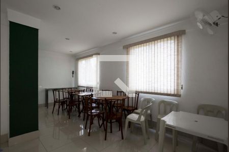 Apartamento para alugar com 47m², 2 quartos e 1 vagaÁrea comum - Salão de festas