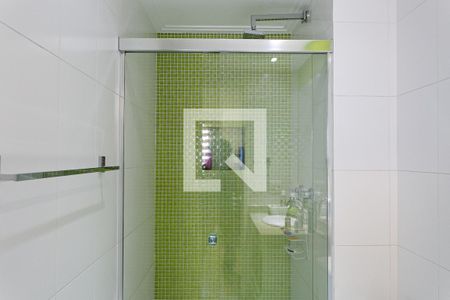 Apartamento à venda com 107m², 2 quartos e 2 vagasBanheiro da Suíte 2