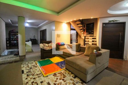 Casa à venda com 300m², 3 quartos e 2 vagasSala de Estar