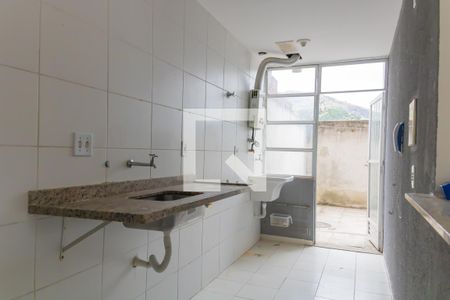 Apartamento para alugar com 75m², 2 quartos e 1 vaga Apartamento para alugar com 75m², 2 quartos e 1 vagaCozinha