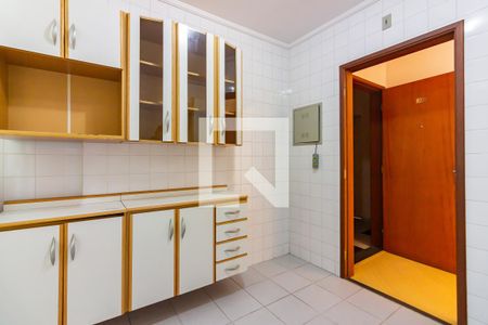 Apartamento para alugar com 65m², 2 quartos e 1 vaga Apartamento para alugar com 65m², 2 quartos e 1 vagaCozinha