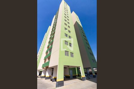 Apartamento para alugar com 65m², 2 quartos e 1 vaga Apartamento para alugar com 65m², 2 quartos e 1 vagaFachada