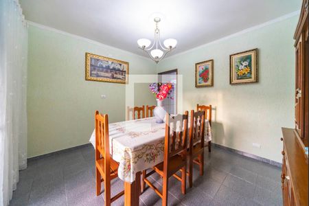 Casa à venda com 164m², 3 quartos e 2 vagasSalal de Jantar