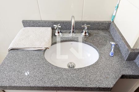 Apartamento à venda com 58m², 2 quartos e 2 vagas Apartamento à venda com 58m², 2 quartos e 2 vagasBanheiro