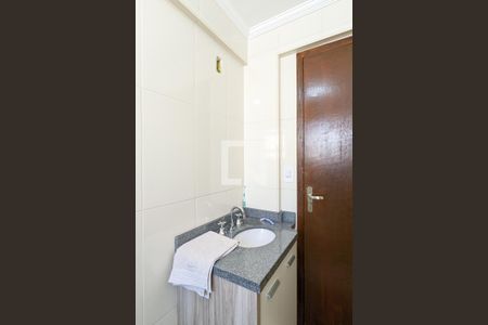 Apartamento à venda com 58m², 2 quartos e 2 vagas Apartamento à venda com 58m², 2 quartos e 2 vagasBanheiro