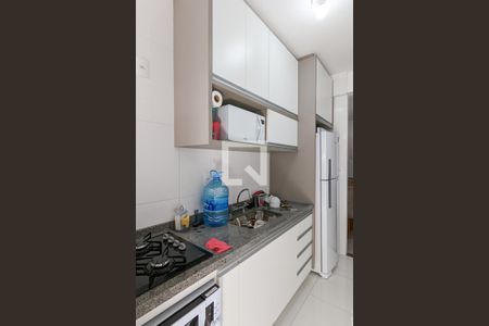 Apartamento à venda com 58m², 2 quartos e 2 vagas Apartamento à venda com 58m², 2 quartos e 2 vagasCozinha