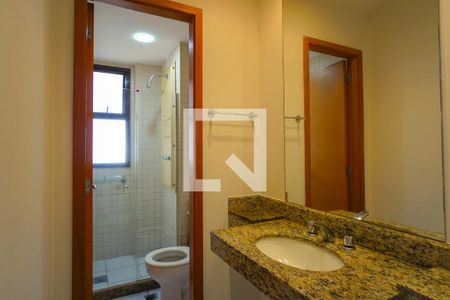 Apartamento para alugar com 80m², 3 quartos e 2 vagasBanheiro Social