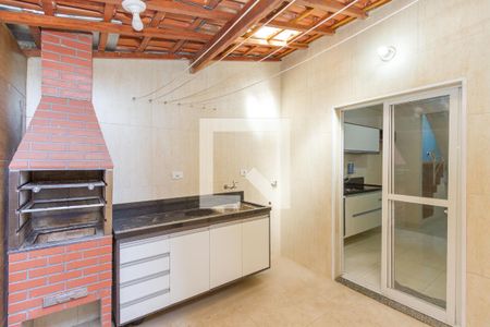 Area de Serviço de casa para alugar com 2 quartos, 82m² em Jardim Casablanca, São Paulo