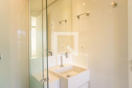 Apartamento à venda com 400m², 3 quartos e 4 vagasBanheiro da Suíte 2