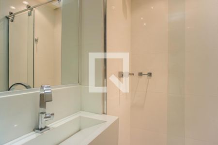 Apartamento à venda com 400m², 3 quartos e 4 vagasBanheiro Social