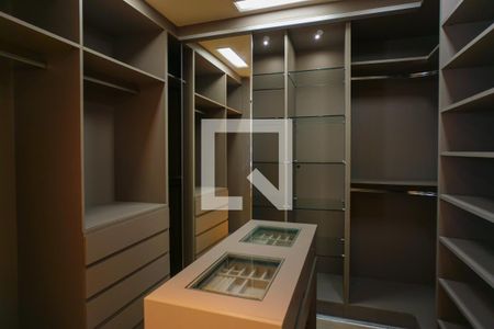 Apartamento à venda com 400m², 3 quartos e 4 vagasSuíte 1