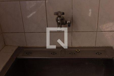 Casa à venda com 116m², 5 quartos e 3 vagas Casa à venda com 116m², 5 quartos e 3 vagasLavanderia (Torneira)