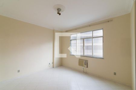 Sala de Apartamento com 2 quartos, 80m² Maracanã