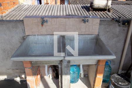 Casa para alugar com 19m², 1 quarto e sem vagaDetalhe da area de serviço