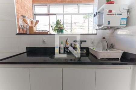 Apartamento para alugar com 100m², 3 quartos e 1 vagaCozinha 